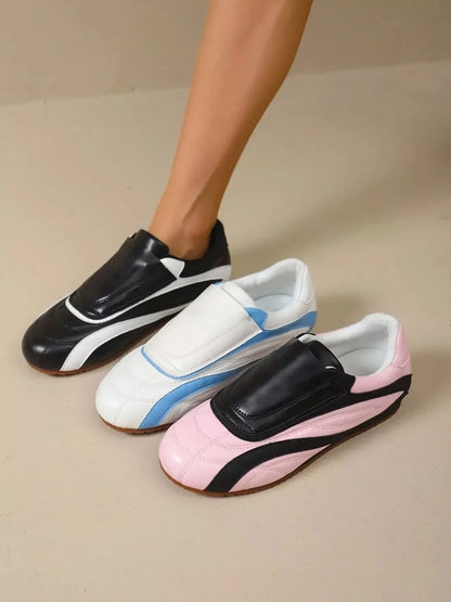 Contrast Round Toe Sneakers - Plush Fashion Hub