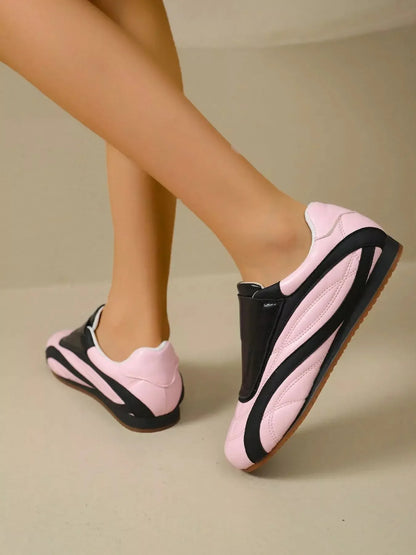 Contrast Round Toe Sneakers - Plush Fashion Hub