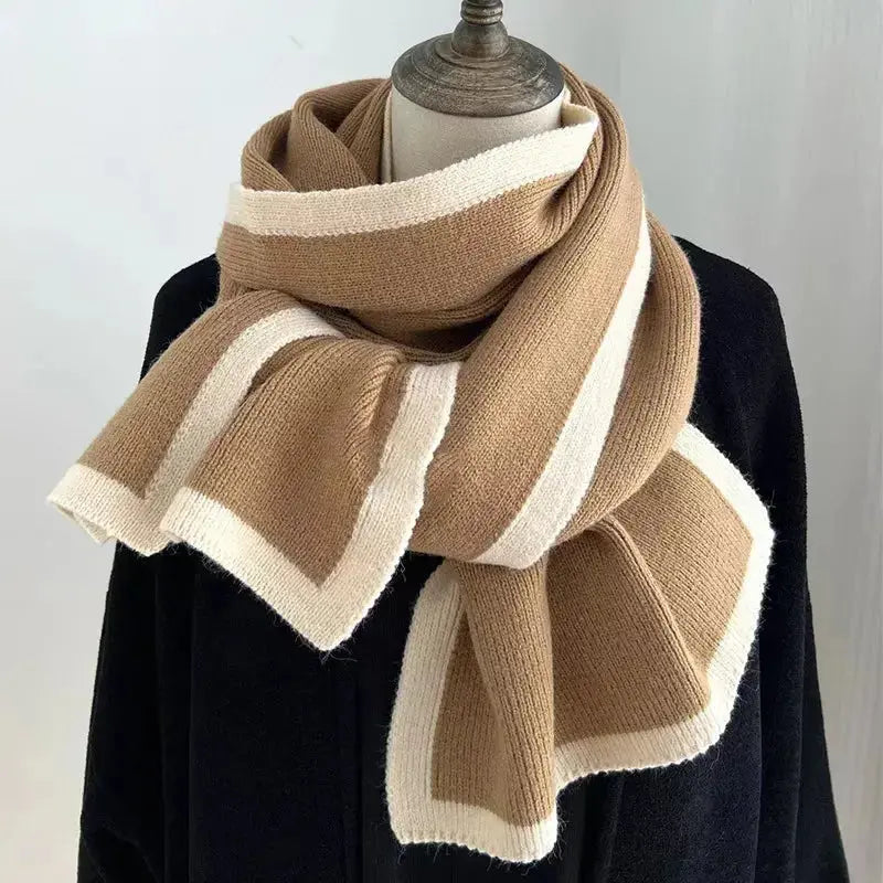 Modern contrast trim winter scarf from Plush Fashion Hub featuring stylish edge design and plush fabric for warmth and fashion.