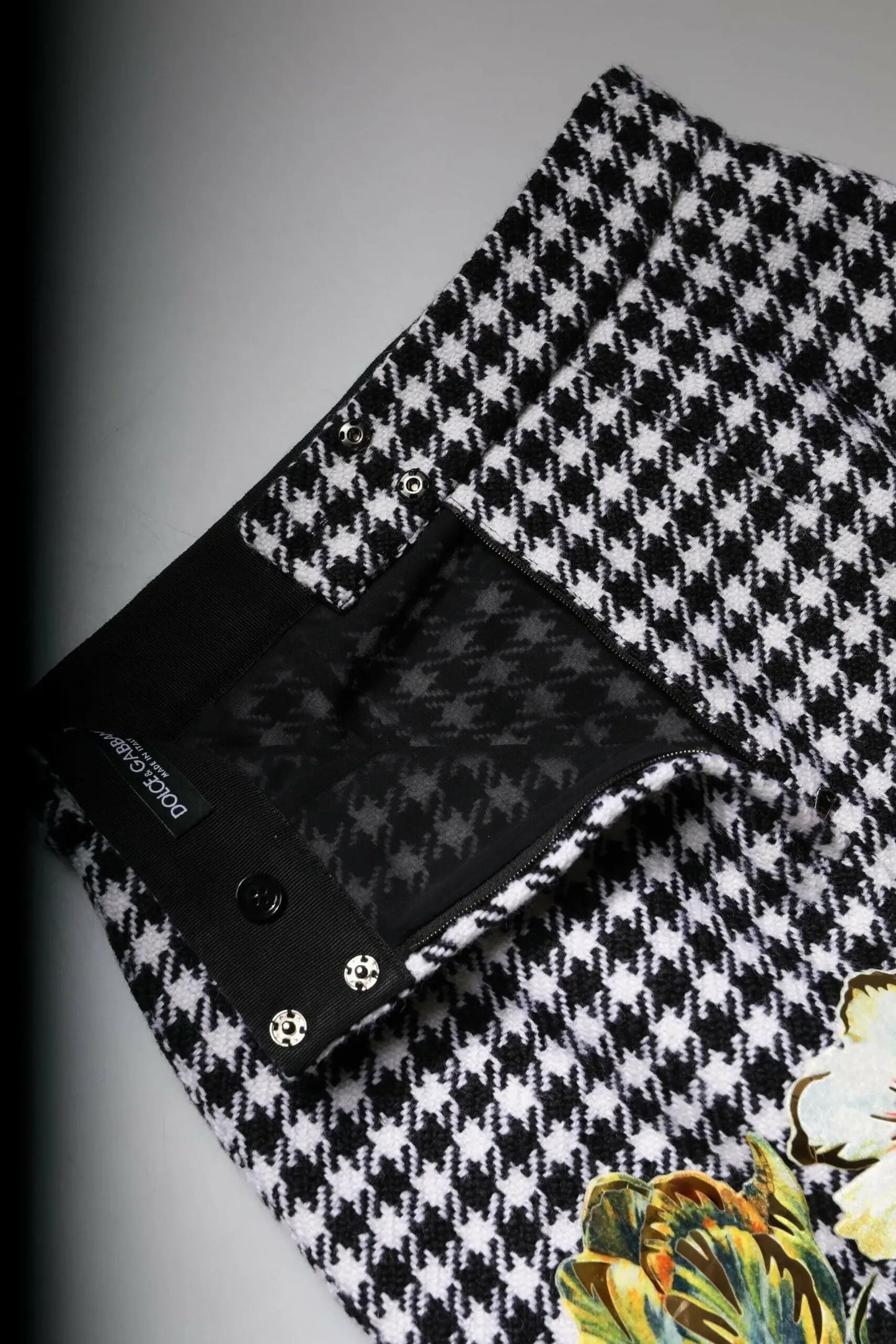 Dolce & Gabbana Multicolor Floral Print High Waist Pencil Cut Skirt - Plush Fashion Hub