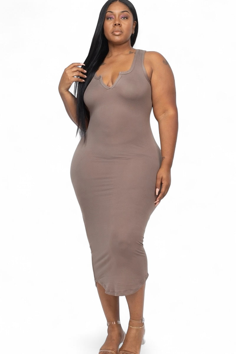 Curvy split neck tank dress by The House of Stylez featuring a flowing silhouette and sleeveless design on a model.