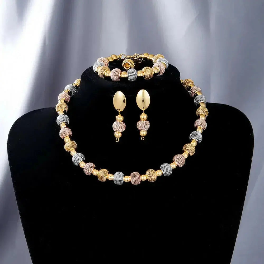 Contrast large round bead jewelry set featuring a statement necklace and matching earrings from Plush Fashion Hub.