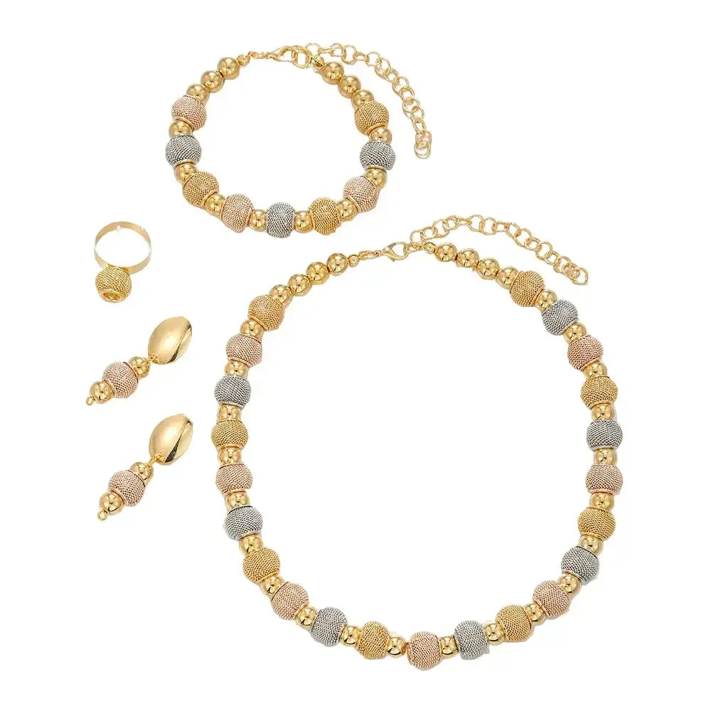 Contrast large round bead jewelry set with statement necklace and matching earrings, stylish fashion jewelry from Plush Fashion Hub