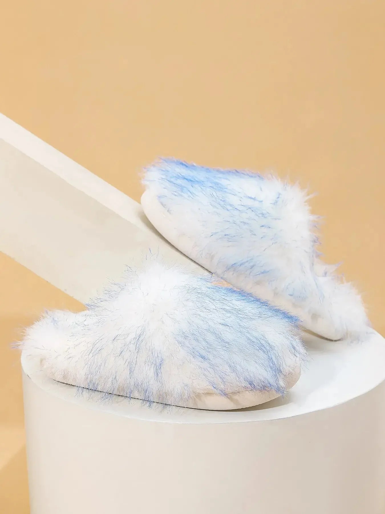 Fuzzy Round Toe Slippers - Plush Fashion Hub