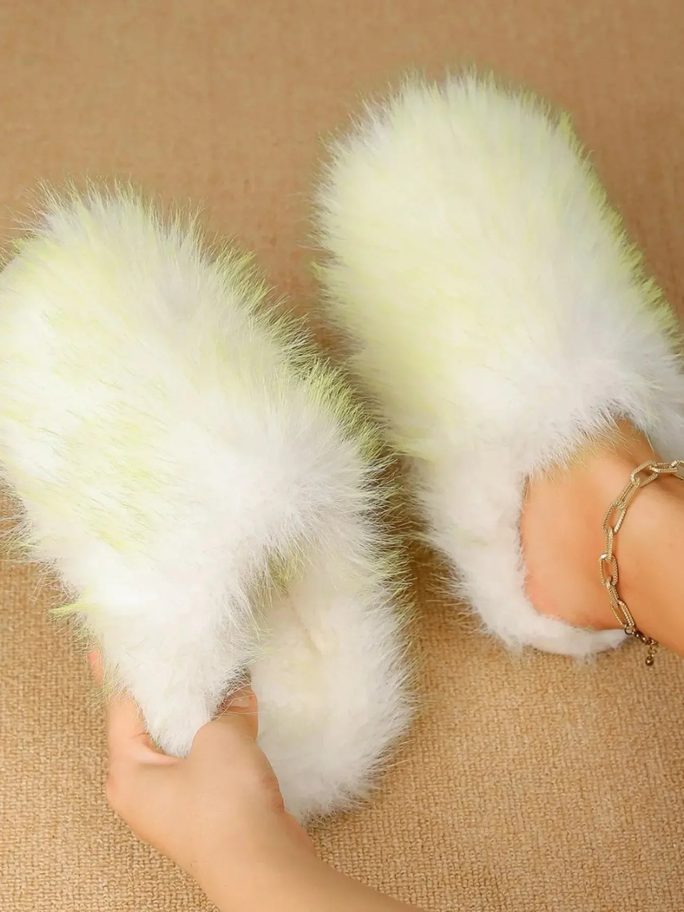Fuzzy Round Toe Slippers - Plush Fashion Hub