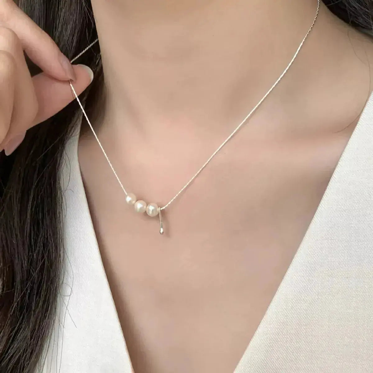 Genuine freshwater pearl pendant necklace with sterling silver chain, elegant jewelry by Trendsi.