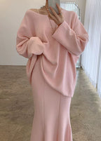 Soft Long-Sleeved Sweatshirt & Hip-Wrapped Fishtail Skirt Set