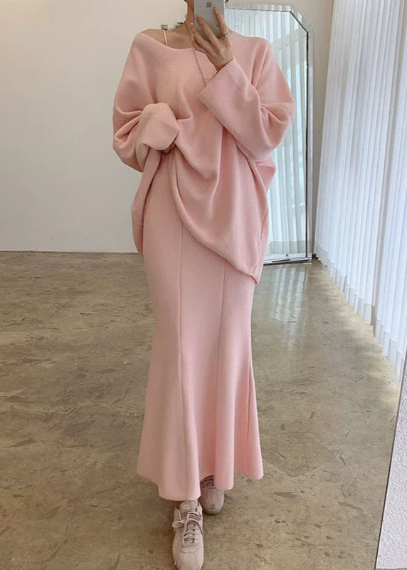 Soft Long-Sleeved Sweatshirt & Hip-Wrapped Fishtail Skirt Set