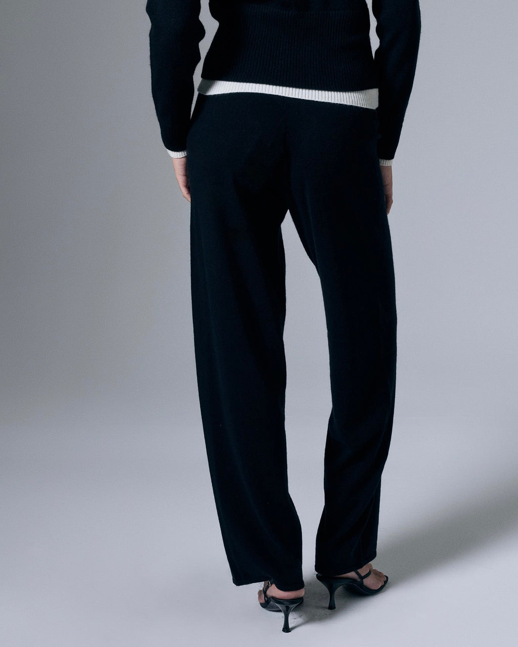 Artless Forever Tove layered cashmere pants, showcasing soft, luxurious fabric and stylish layered design in a relaxed fit.