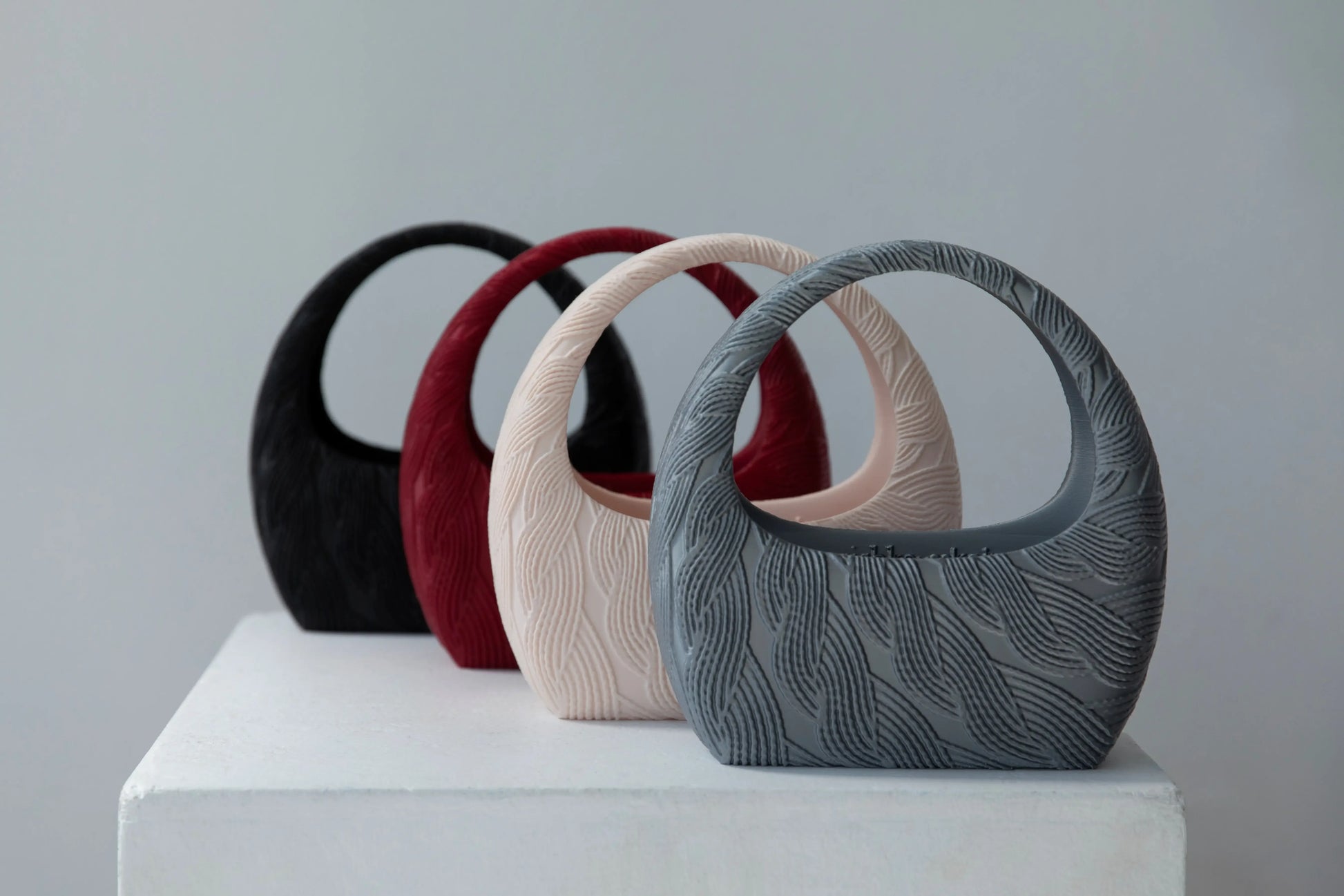 MARION 3D PRINT CABLE HANDBAG - Plush Fashion Hub