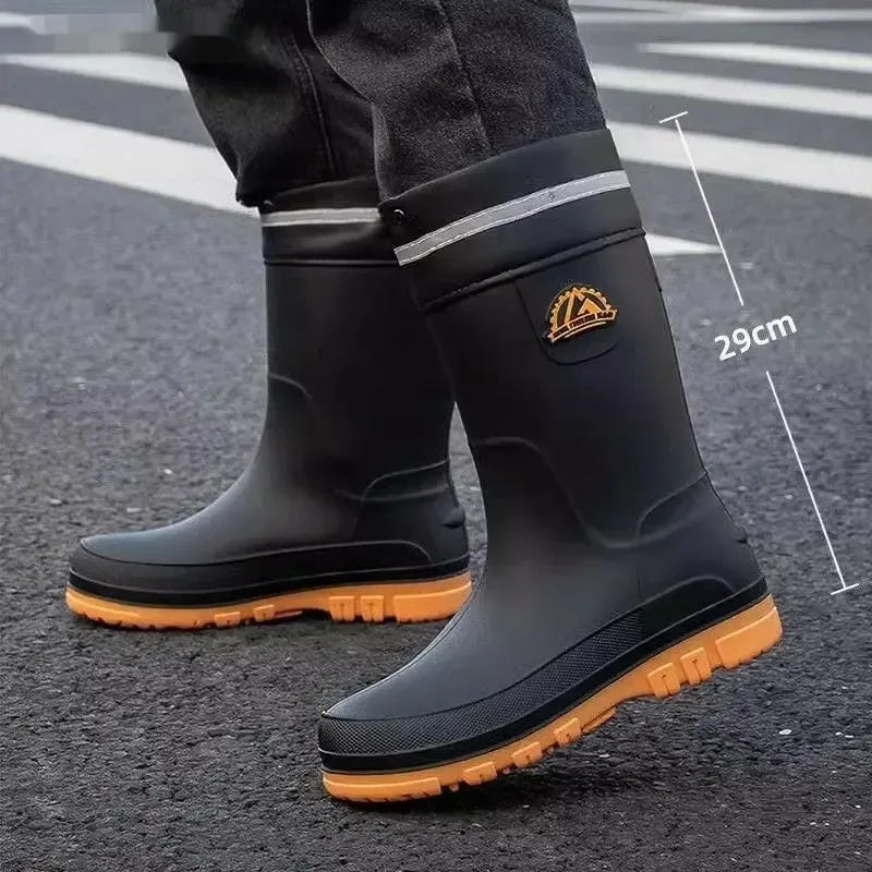 Men's Fashionable Outdoor Middle Tube Non-slip Rain Boots - Plush Fashion Hub