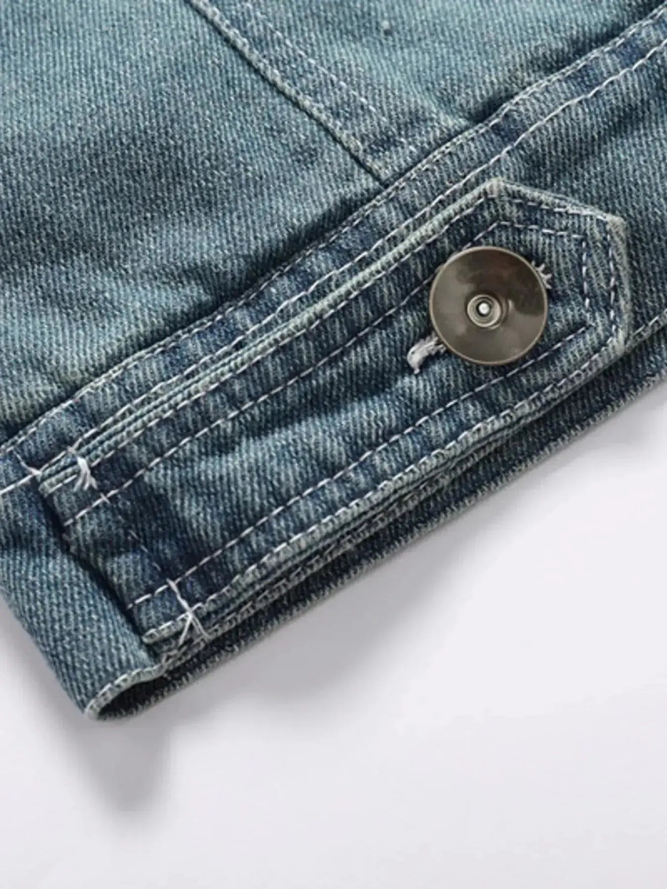 Men's denim jacket with faux fur collar, insulated rugged winter outerwear by Trendsi, featuring classic denim design and warm lining.