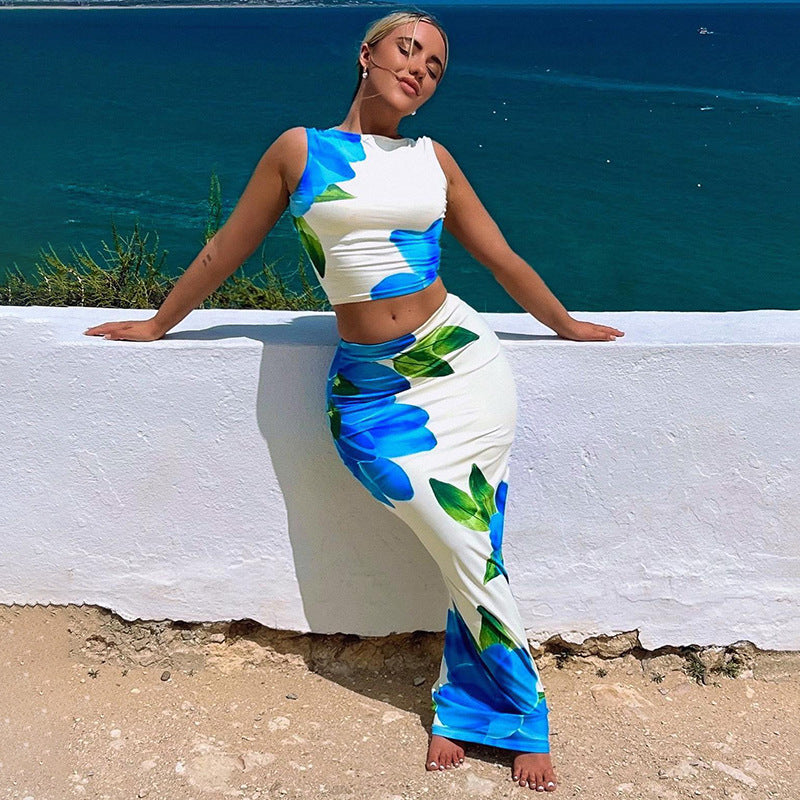 Summer casual printed cropped tank top and slim fit sheath skirt set for women, featuring stylish design and comfortable fit.
