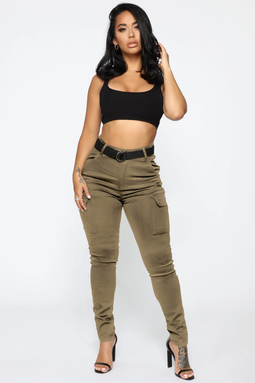 Casual women's four-season skinny sports trousers with stretch fabric and belt, suitable for active and everyday wear.