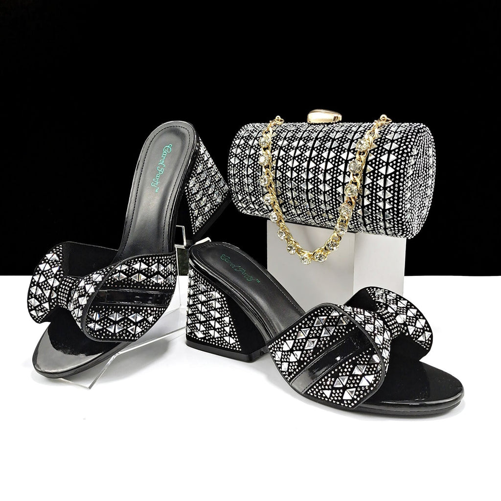 Women’s high heel slippers and cylindrical rhinestone bag set, featuring summer colors and matching accessories.