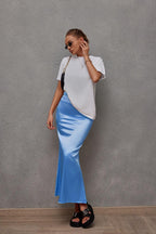 Bella Mia women's satin hip skirt in artificial silk, casual spring and summer style with a smooth, shiny satin finish.