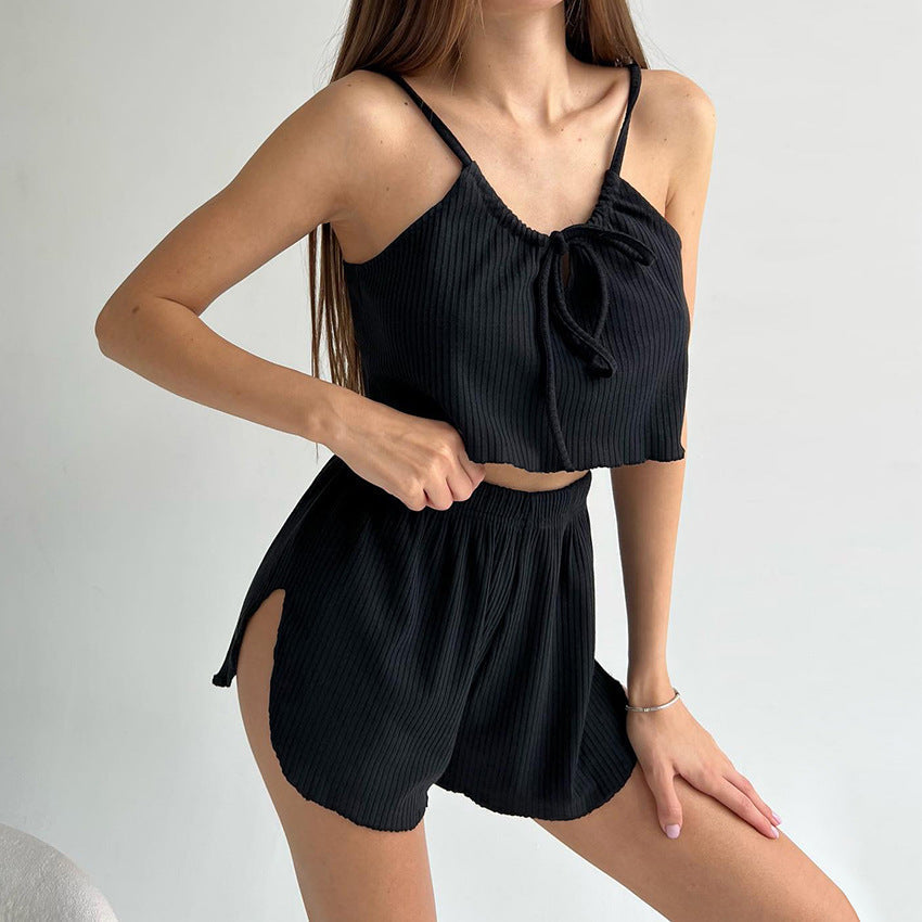 Bella Mia spring cool suspender shorts pajamas set for ladies, featuring breathable knitted fabric and comfortable two-piece homewear.