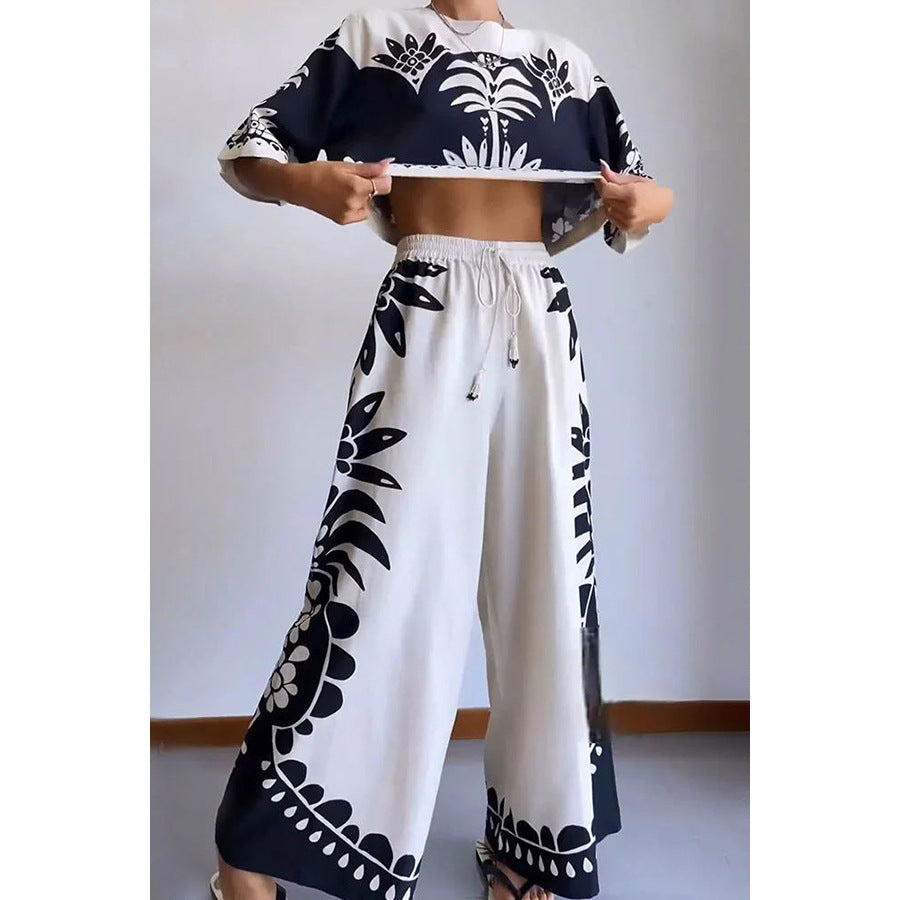 Casual spring-summer women's short sleeve two-piece suit with elastic waist, loose fit, perfect for vacation, by Plush Fashion Hub