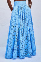 Casual women's sleeveless long skirt and pocket set by Wanita Store, perfect for spring and summer vacation wear.