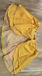 Solid color bikini short skirt three-piece set for women, featuring a sexy triangle bikini top and matching shorts.