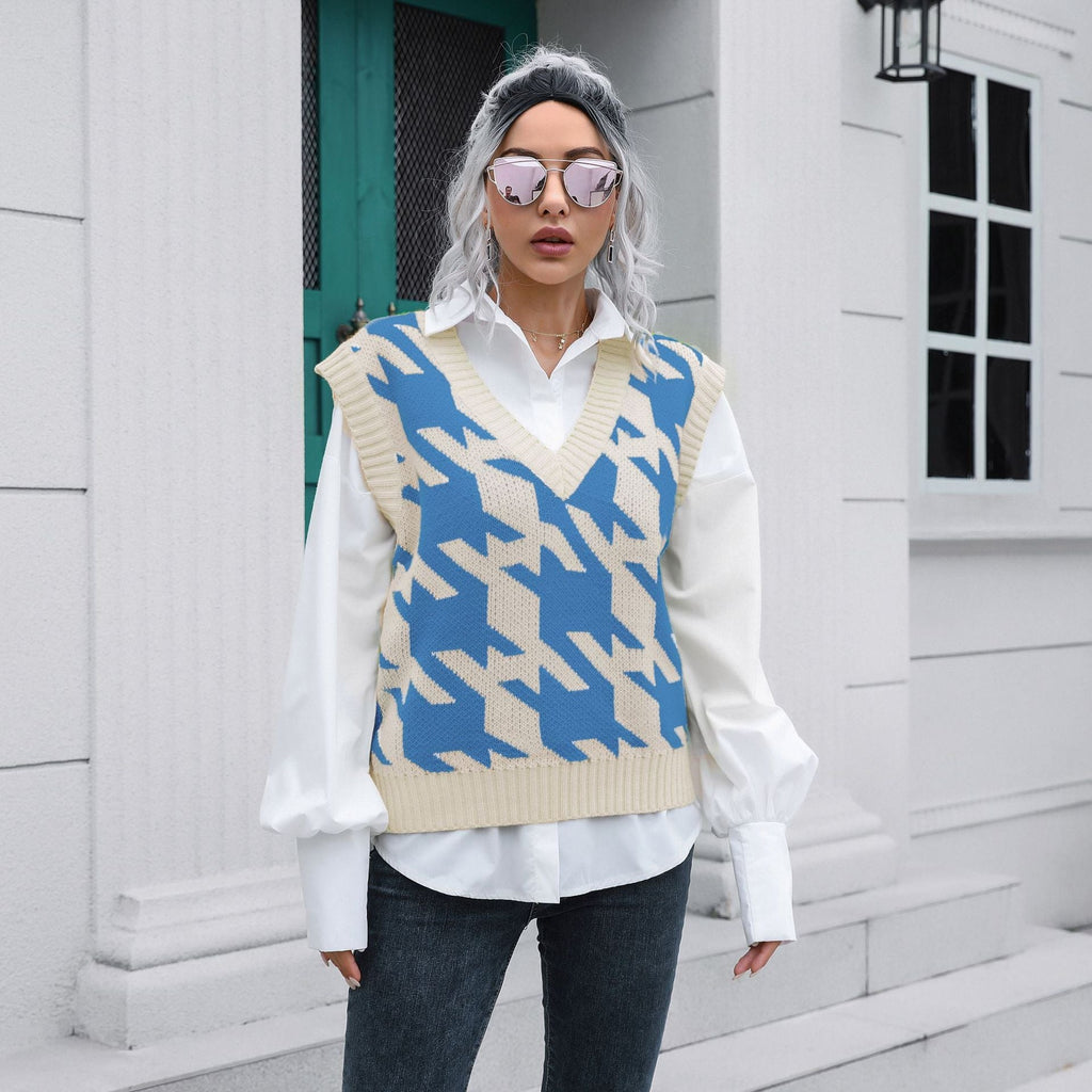 Bella Mia houndstooth V-neck knit vest sweater for women, featuring boucle fabric, ideal for autumn and winter outerwear.