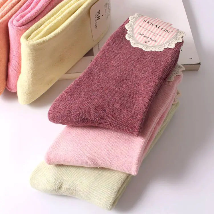 Thick cotton women's thermal socks for autumn and winter, warm and cozy, from Trendy Attic Store01.