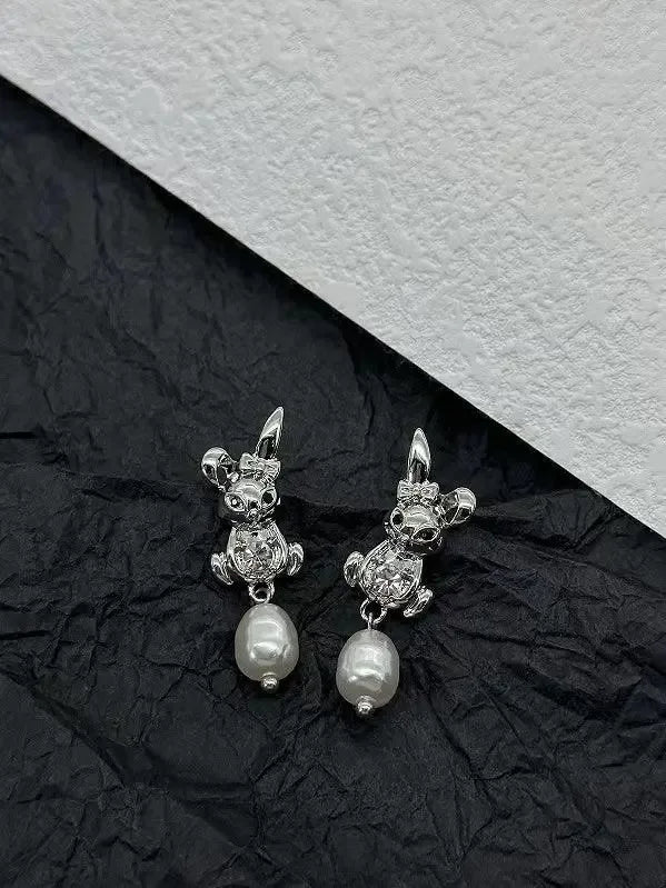 Rabbit&Pearl Earrings - Plush Fashion Hub