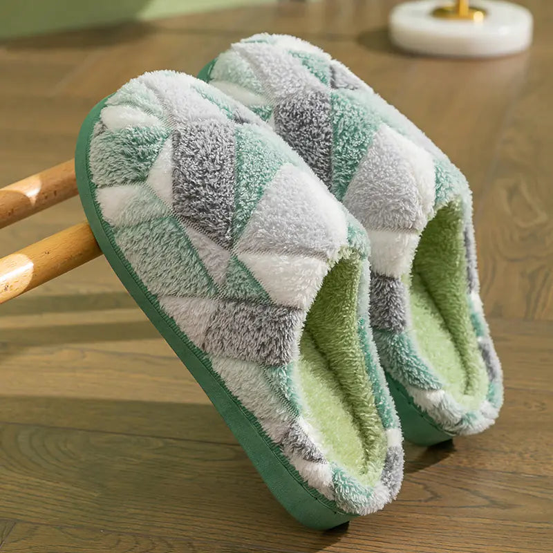 Women plush slippers with thick soft soles, ideal for autumn and winter, featuring cozy, warm foot coverage from Trendy Attic Store01.