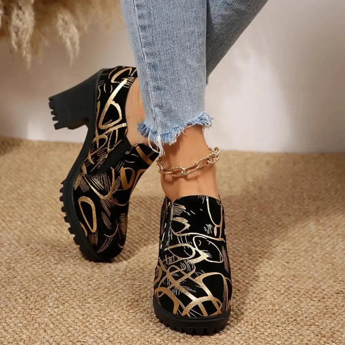 Round Toe Block Heels Pumps - Plush Fashion Hub