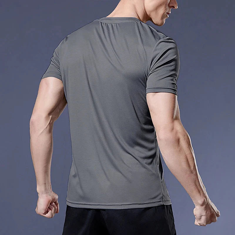 Men's Plush Fashion Hub quick-dry compression shirt featuring a fitted activewear design, ideal for workouts and athletic activities.