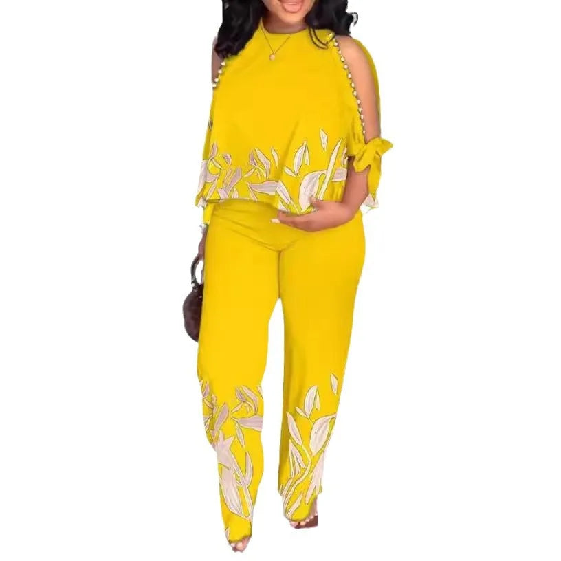 Plus size women’s two-piece short sleeve outfit by Plush Fashion Hub, stylish and comfortable for casual wear.
