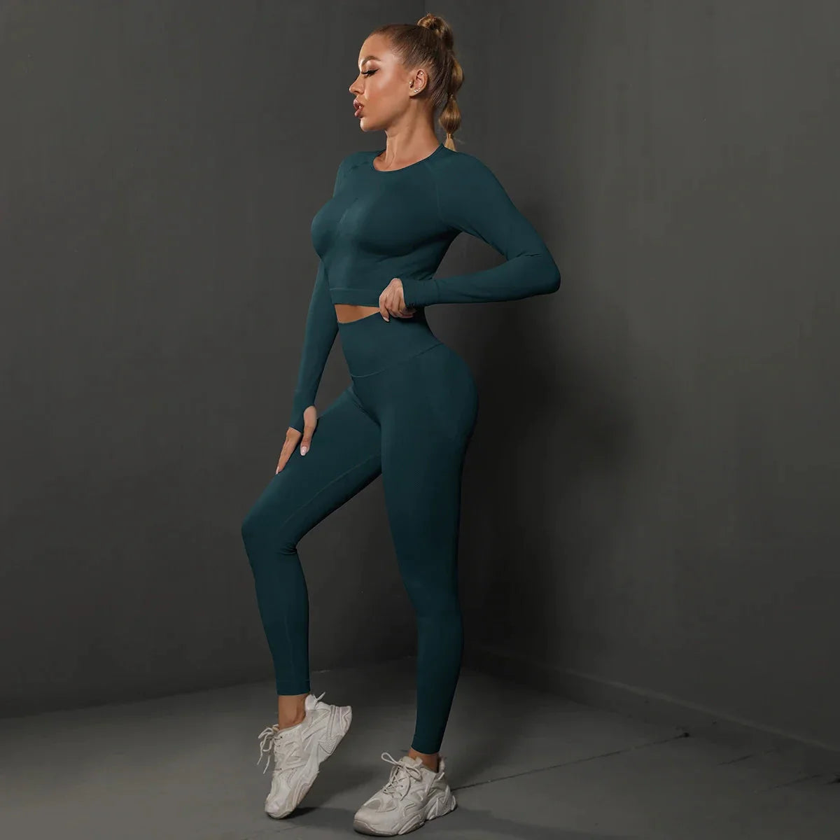 Women’s seamless long sleeve yoga top by Plush Fashion Hub, featuring a fitted, breathable activewear design in soft fabric.