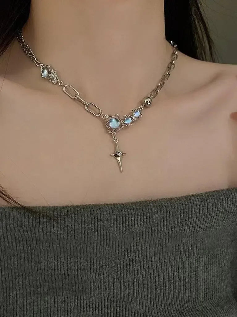 Silver Moonstone Star Necklace - Plush Fashion Hub