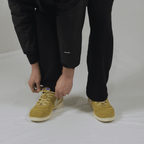 Desert tan elastic shoelaces from Plush Fashion Hub with flexible, stretchable design suitable for casual sneakers.