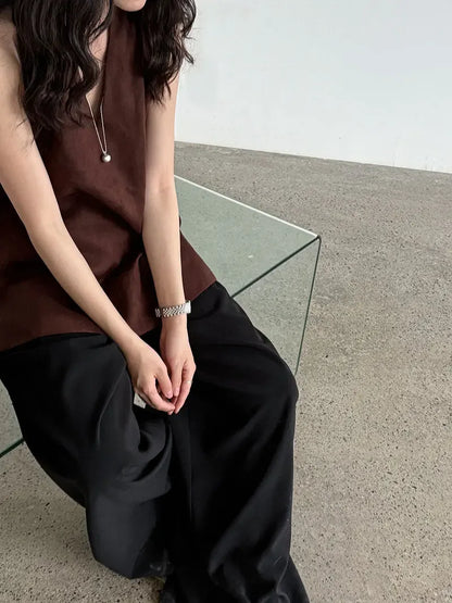 V-Neck Linen T-Shirt - Plush Fashion Hub