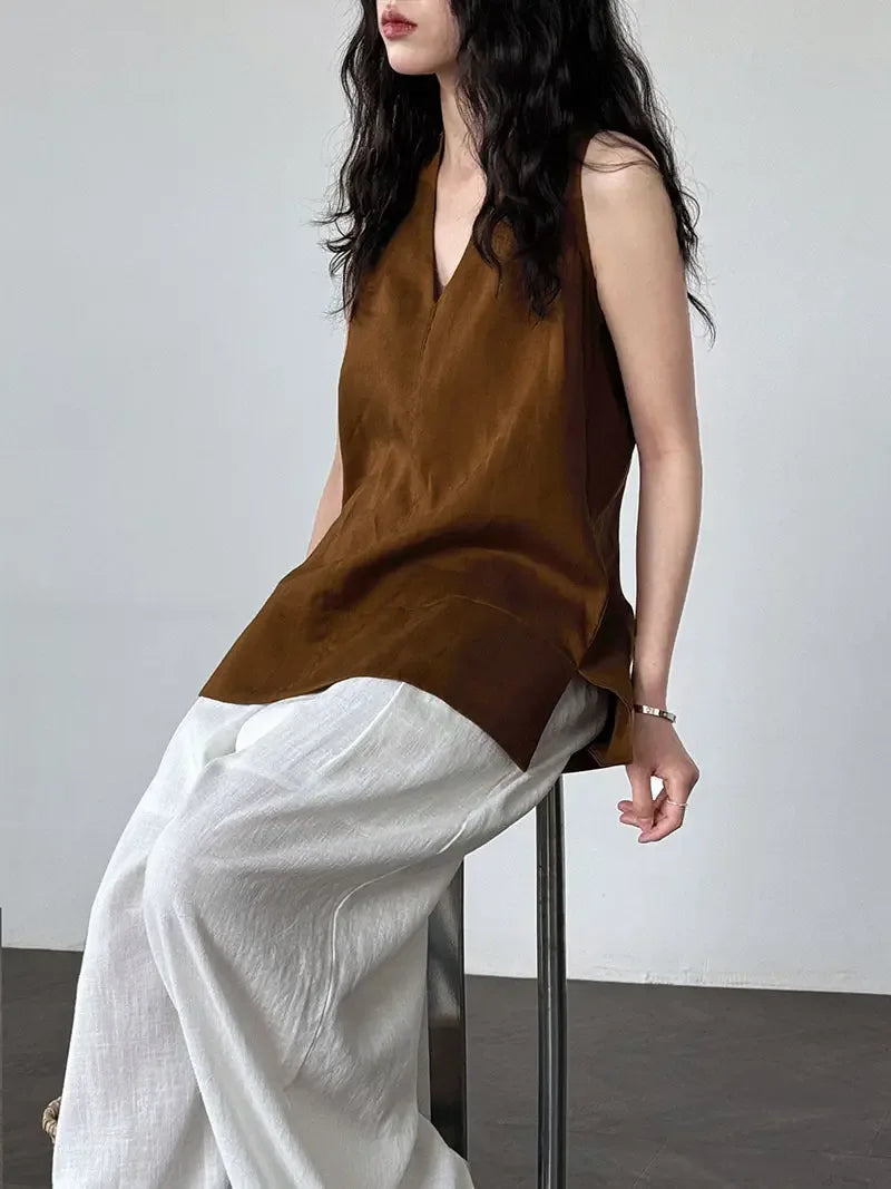 V-Neck Linen T-Shirt - Plush Fashion Hub