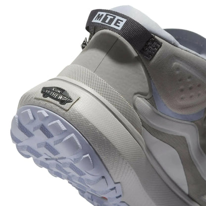 Vans Sneakers - Plush Fashion Hub