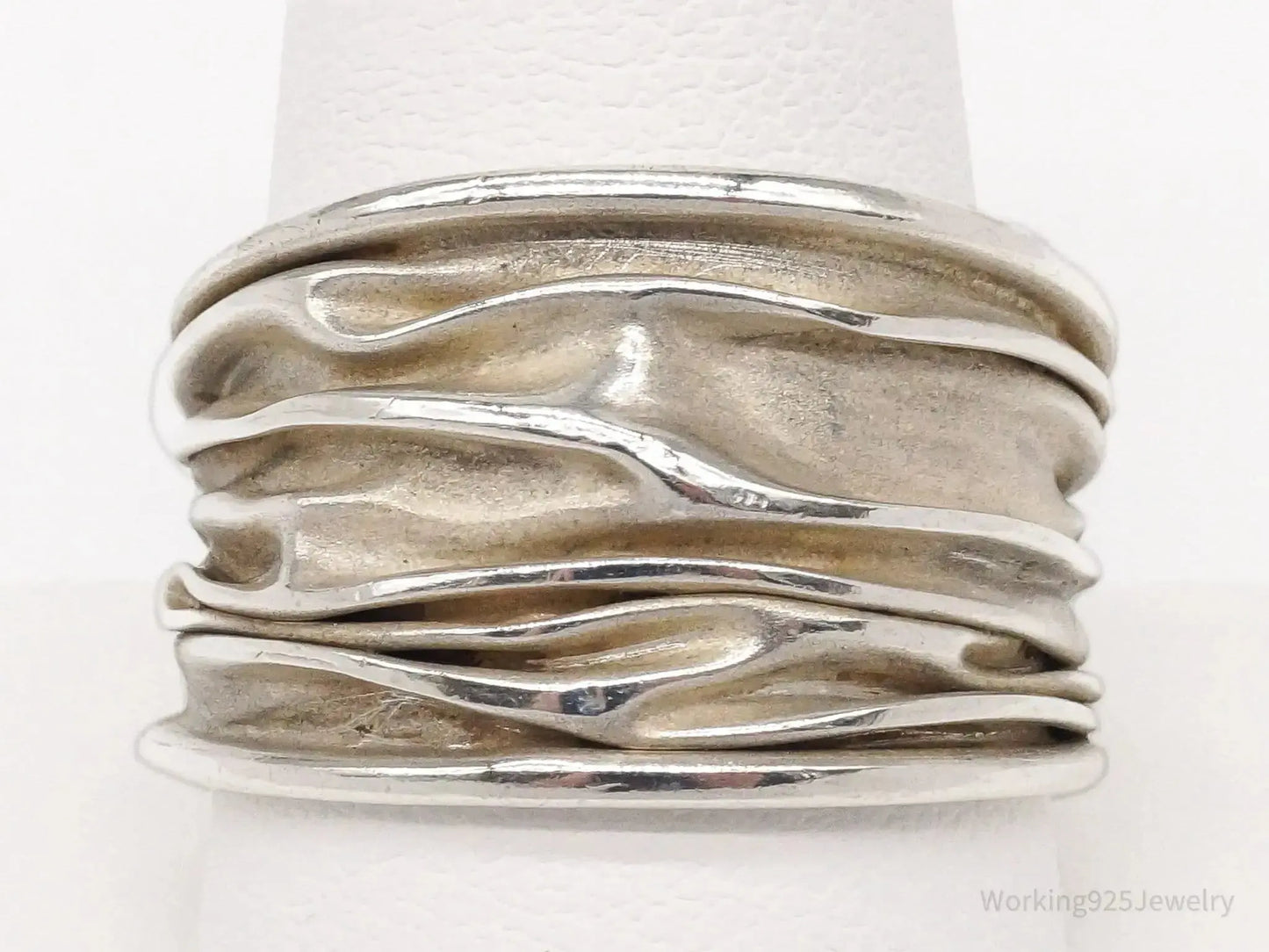 Vintage Crinkle Design Sterling Silver Band Ring - Size 11.25 - Plush Fashion Hub