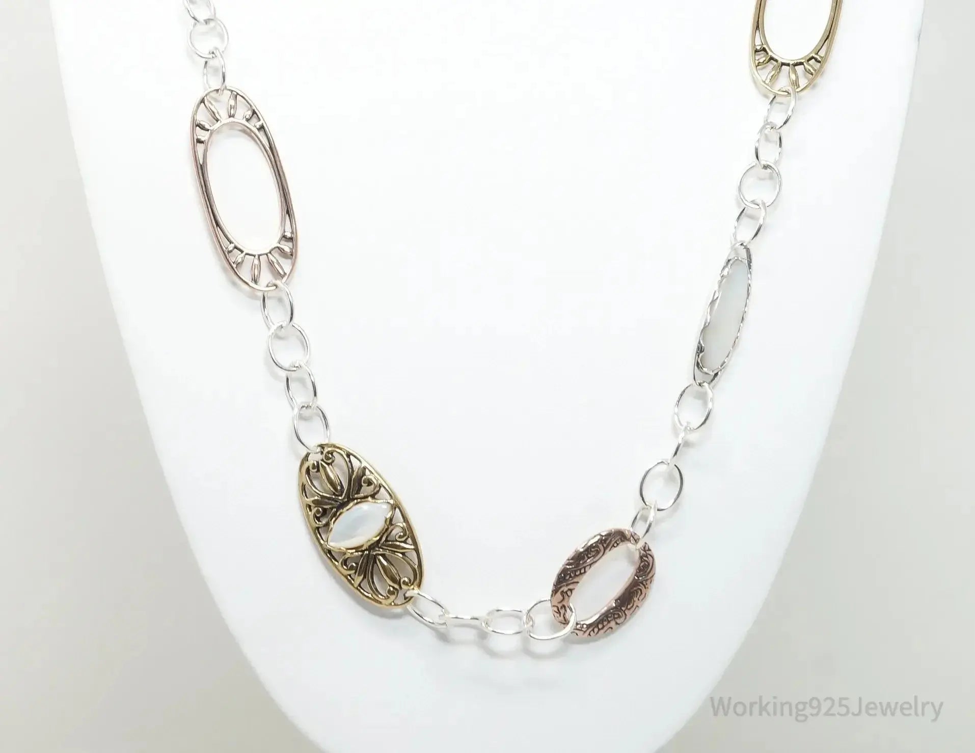 Vintage Carolyn Pollack sterling silver necklace from the Relios Collection featuring intricate design and handcrafted jewelry style.