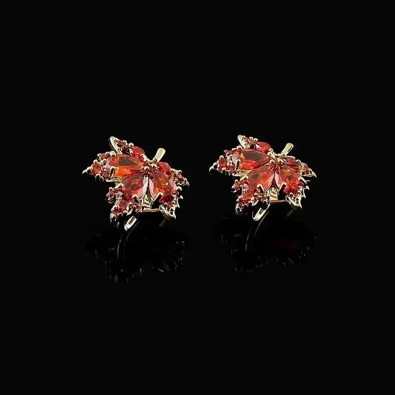 Vintage Maple Leaf Earrings - Plush Fashion Hub