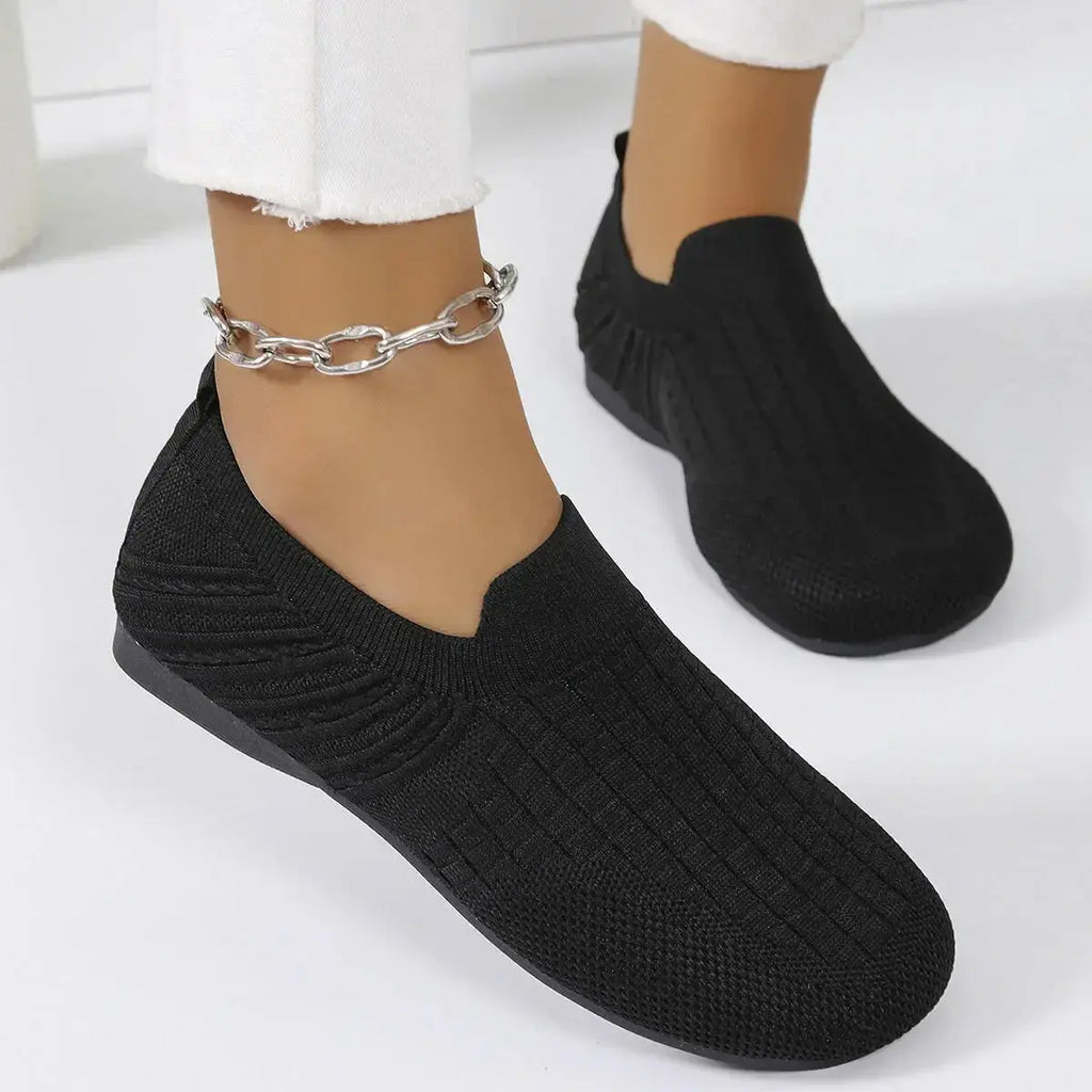 Women's breathable mesh casual flats by Plush Fashion Hub, lightweight solid color walking shoes with comfortable flat design.
