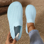 Women’s breathable mesh casual flats by Plush Fashion Hub, lightweight solid color walking shoes with comfortable flat design.