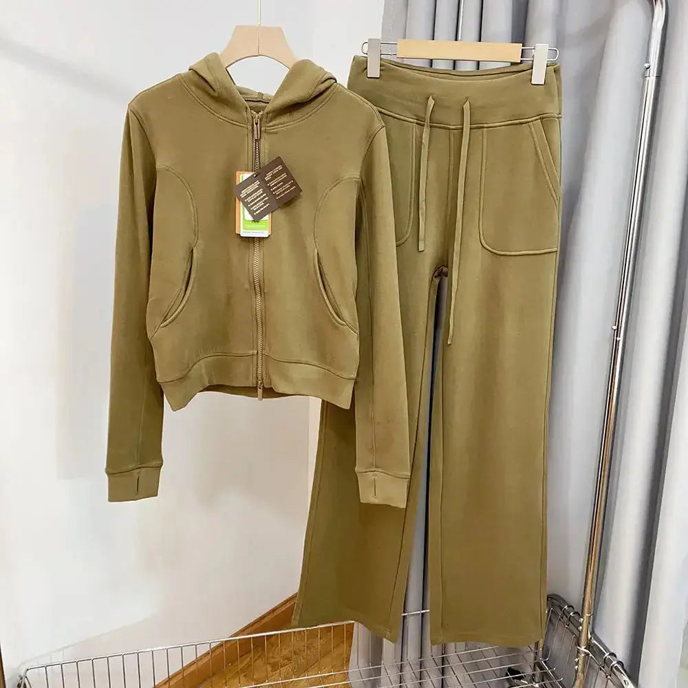 Women’s hooded sweatshirt and wide-leg pants lounge set by Plush Fashion Hub, soft and comfortable sweatsuit for casual wear.