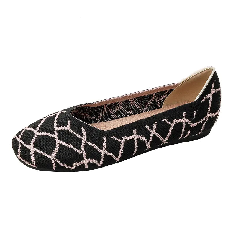 Beijing style woven flat shoes for women with traditional pattern, comfortable slip-on design, in neutral color.