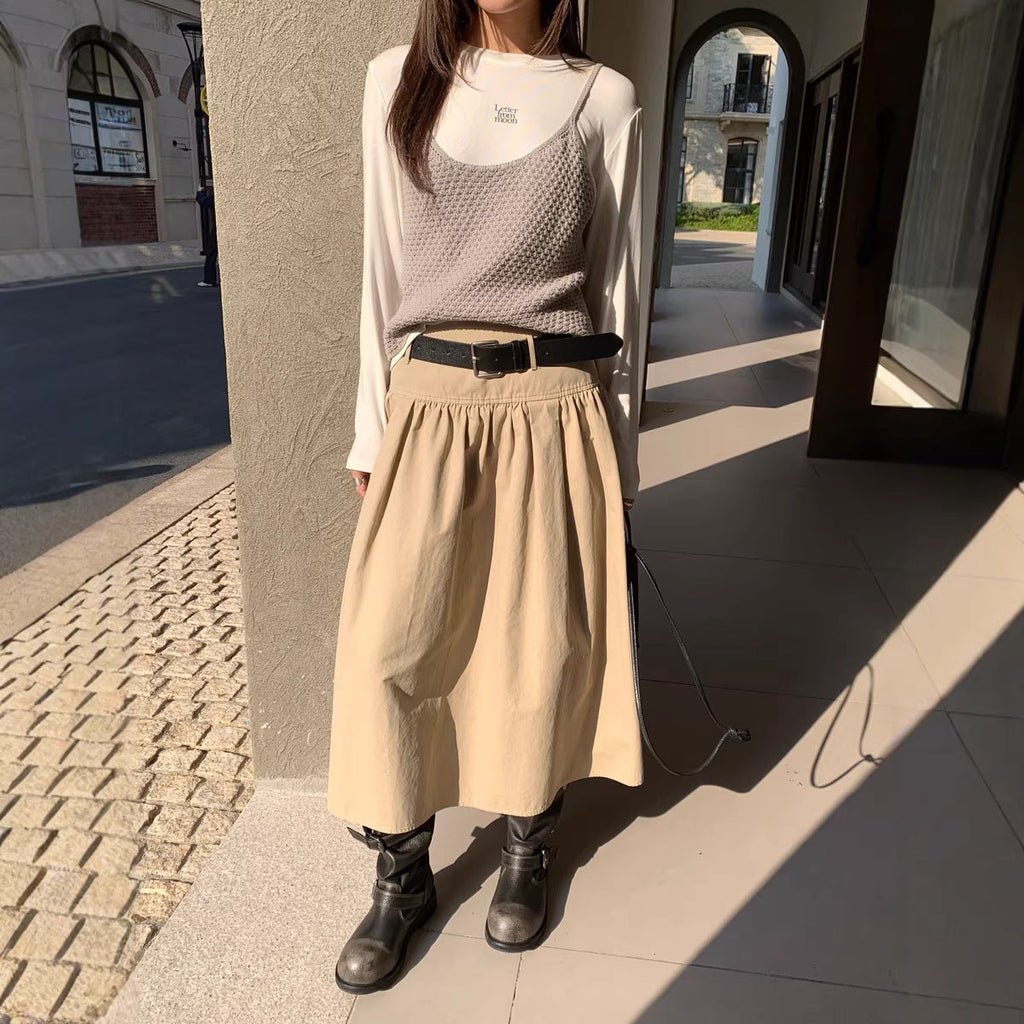 Casual FitiqueFit crushed pleat cotton midi skirt with belt, relaxed A-line design, shown on a model.