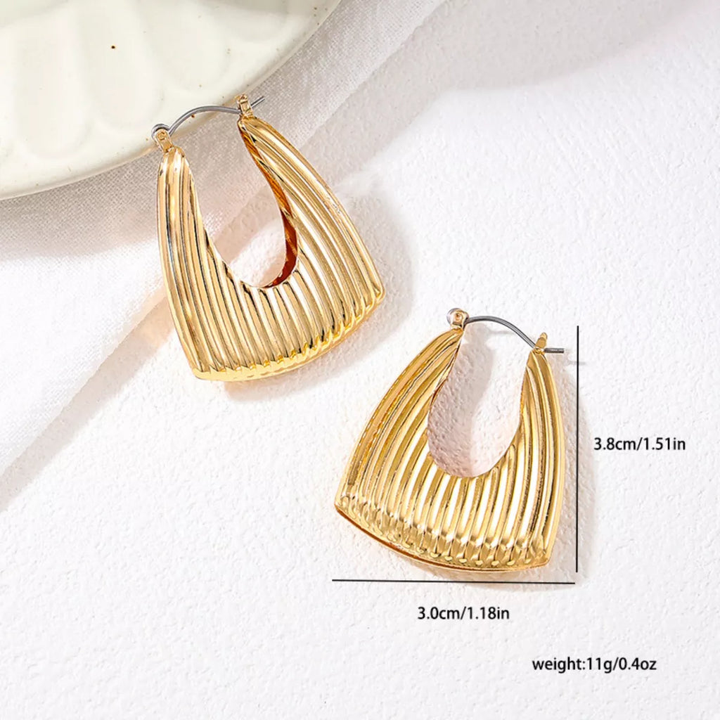 18K gold-plated alloy ribbed triangular hoop earrings with a sleek, modern design on a plain background.