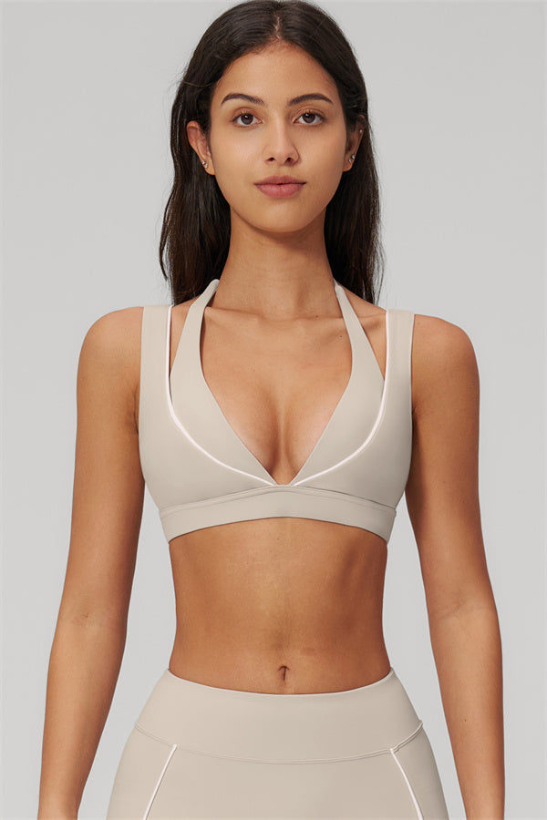 Fitglutes Activewear Clarity Contour Line sports bra and leggings 2-piece set, designed for workout and gym activities.