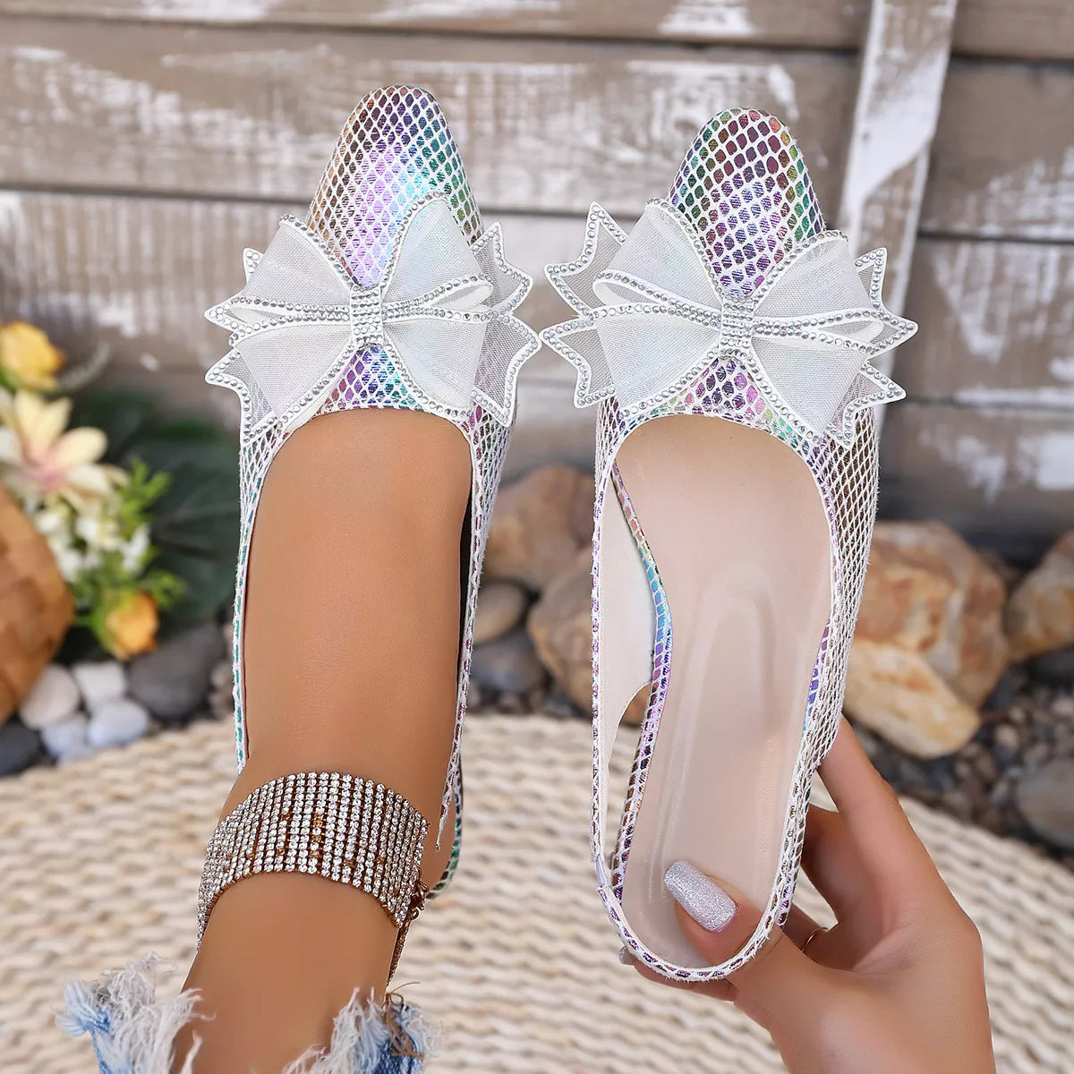 Shopimist point toe block heel sandals featuring sleek design and comfortable heel height, perfect for stylish summer footwear.