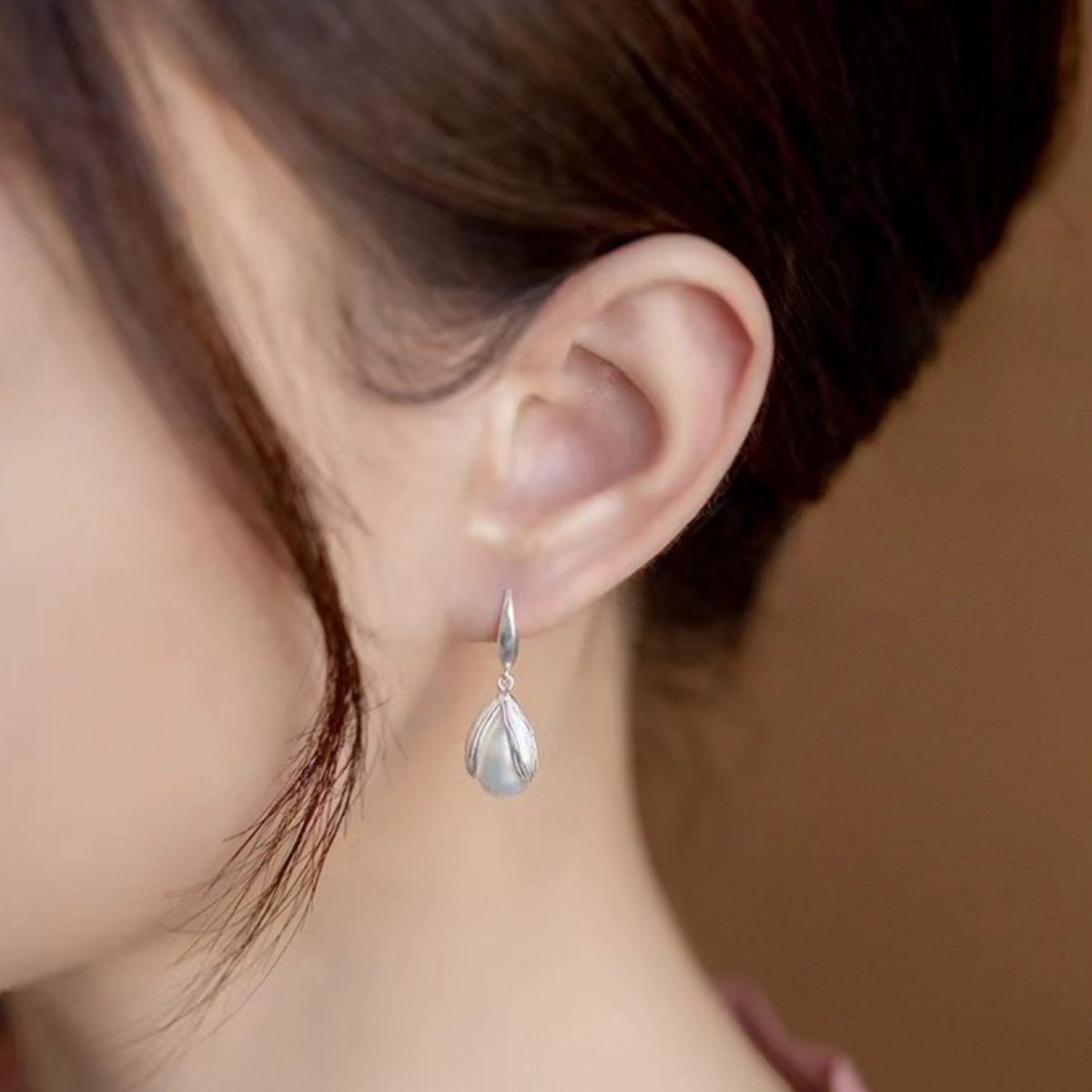 925 sterling silver drop earrings featuring elegant design, crafted by Plush Fashion Hub, showcasing a stylish jewelry accessory