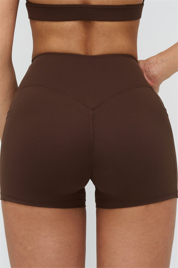 Fitglutes Activewear crop top and shorts 2-piece set, stylish gymwear and sportswear for workout and active lifestyles.